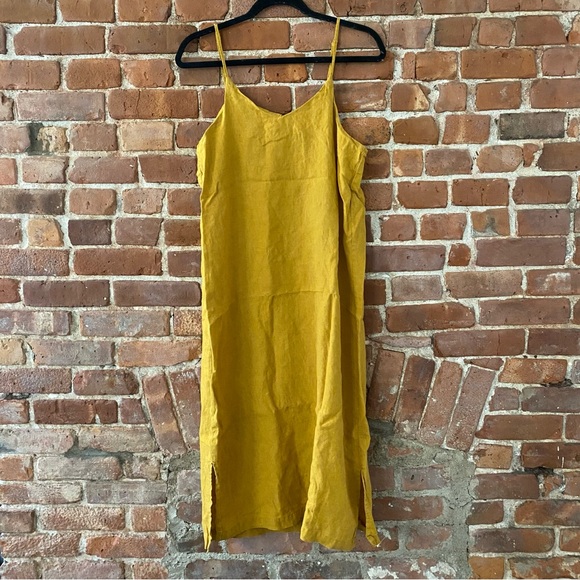 Bed Threads Midi Dress - Picture 3 of 5